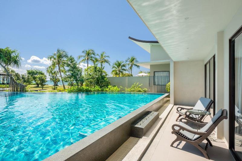 Le Meridien Khao Lak Resort & Spa - Havuz
