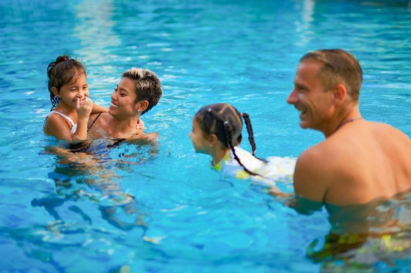 Le Meridien Khao Lak Resort & Spa - Havuz