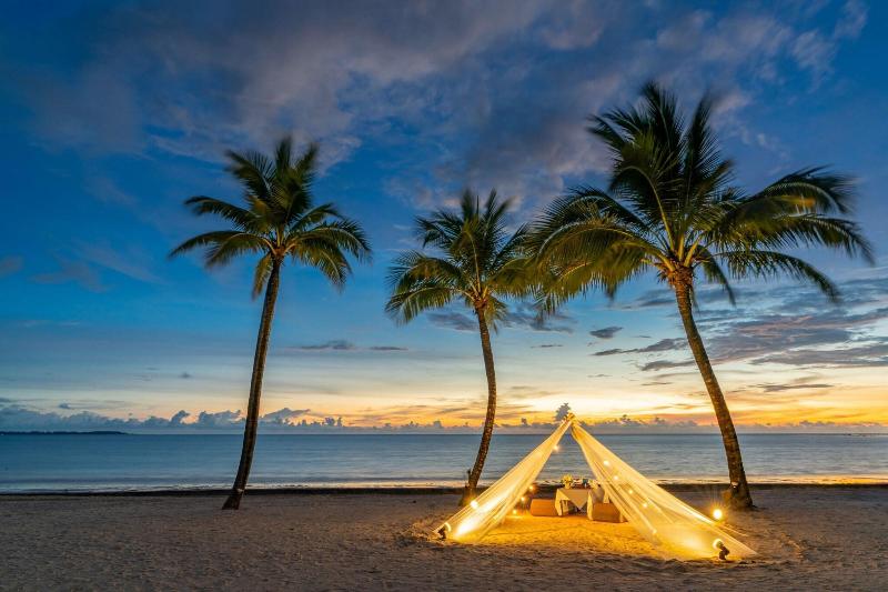 Le Meridien Khao Lak Resort & Spa - Plaj