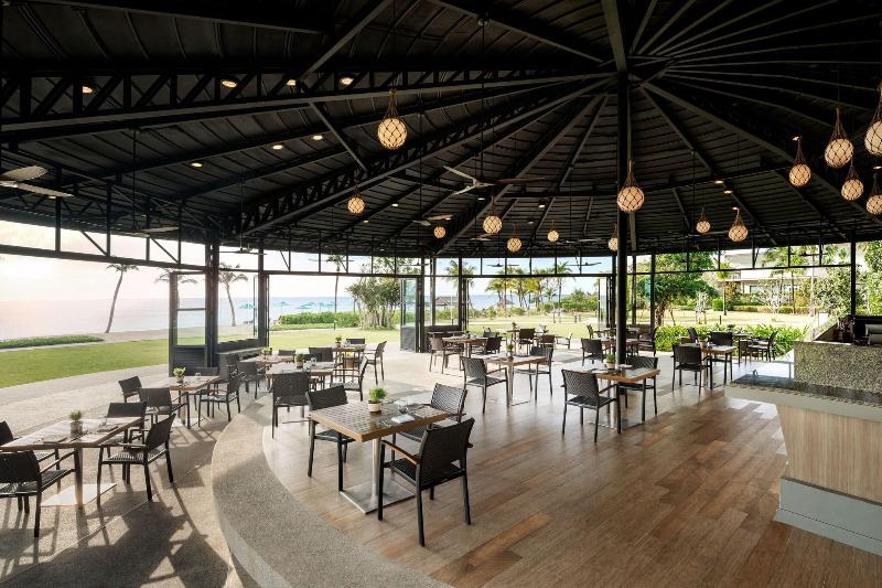Le Meridien Khao Lak Resort & Spa - Restoran