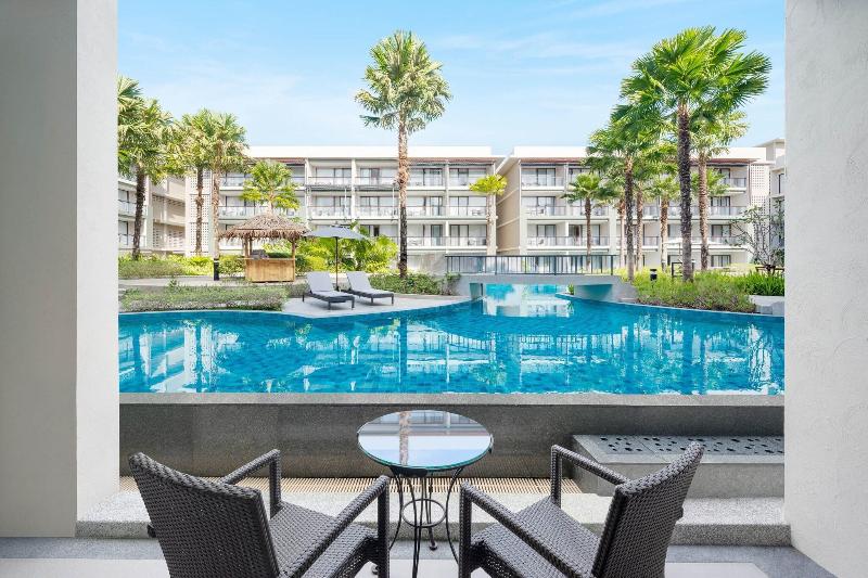 Le Meridien Khao Lak Resort & Spa - Teras