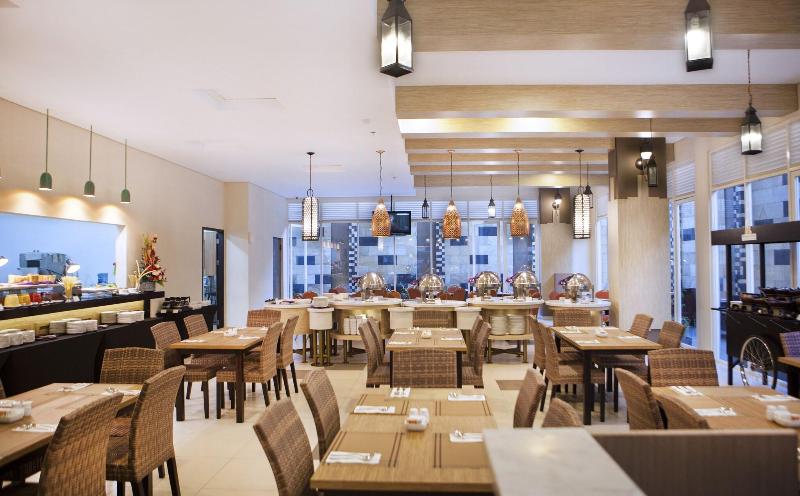 LAMORA Sagan Yogyakarta - Restoran