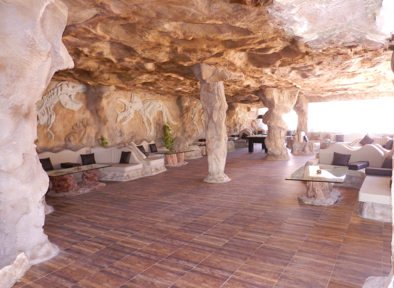 Caves Beach Resort Hurghada - Bar