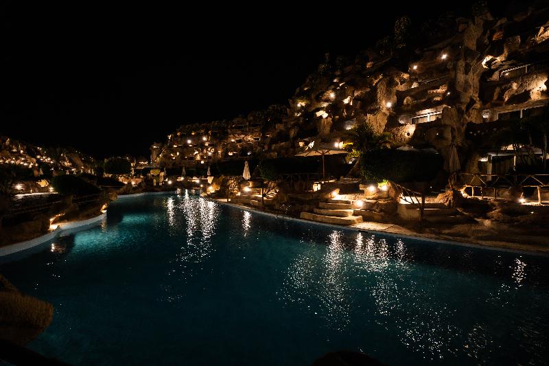 Caves Beach Resort Hurghada - Havuz