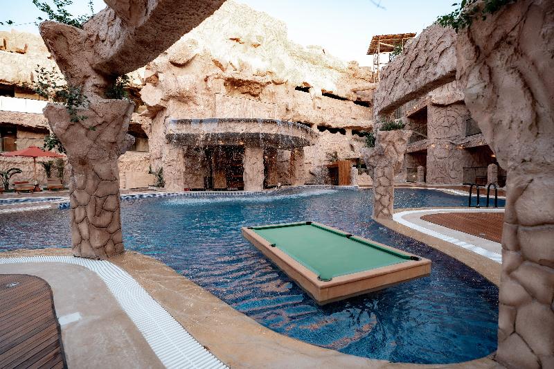Caves Beach Resort Hurghada - Havuz