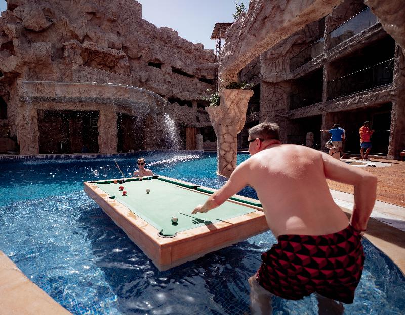 Caves Beach Resort Hurghada - Havuz