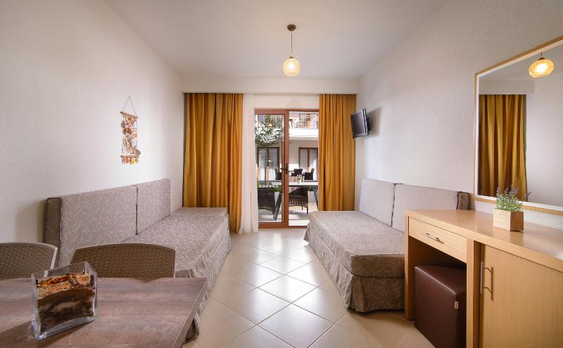 Apanemia Apartments by Flegra Collection - Oda