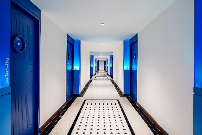 A-One New Wing Hotel - Teras