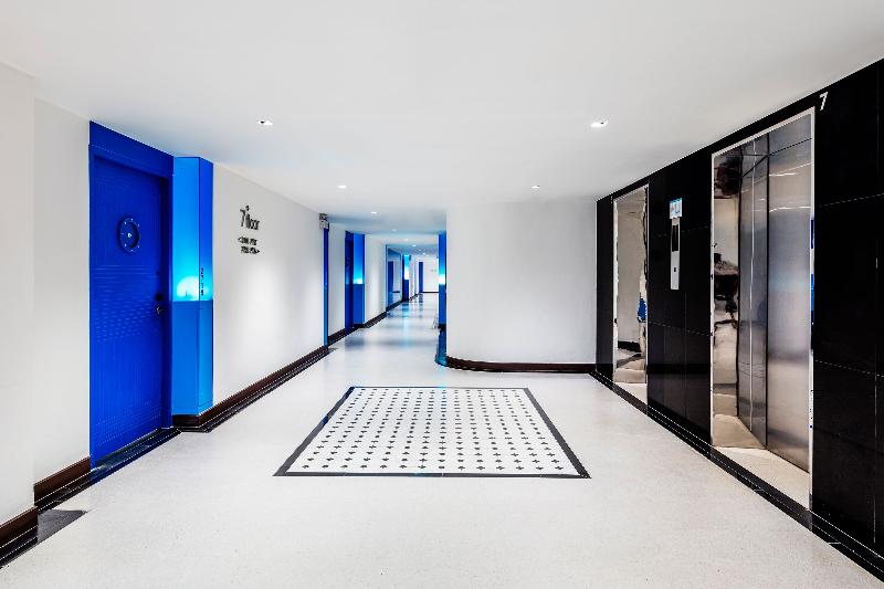 A-One New Wing Hotel - Teras