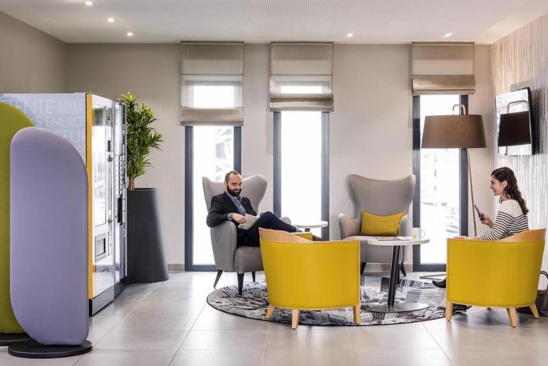 Adagio Access Colombes La Defense - Lobi