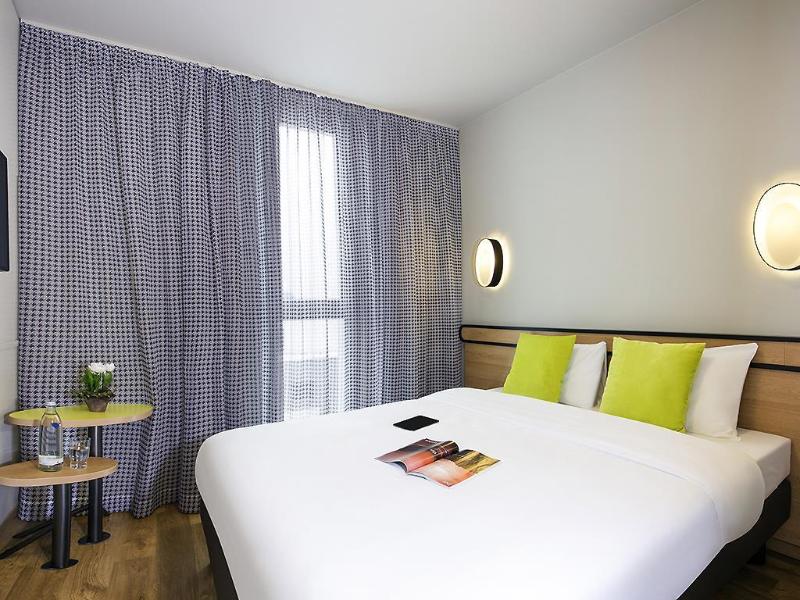 Adagio Access Colombes La Defense - Oda