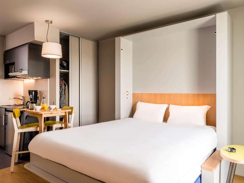 Adagio Access Colombes La Defense - Oda