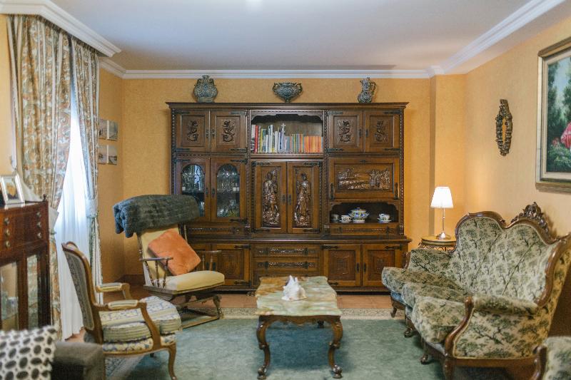 Hotel O Castro - Lobi