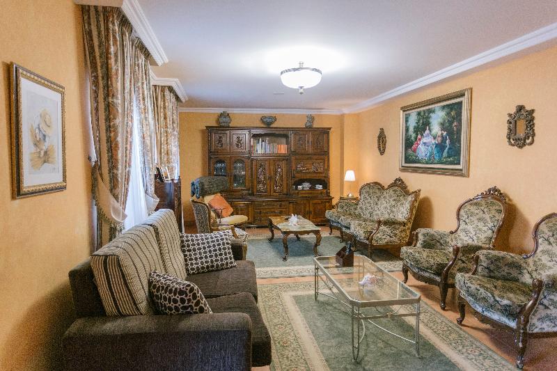 Hotel O Castro - Lobi