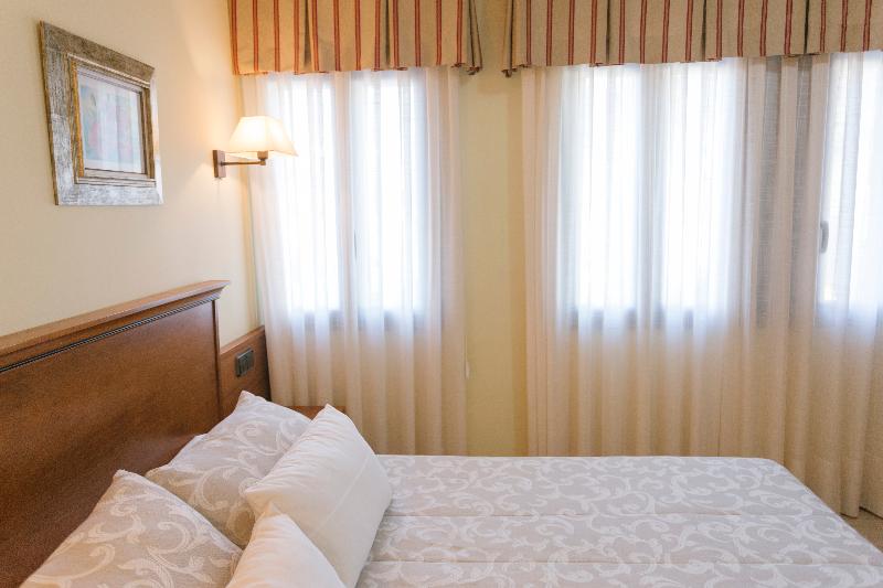 Hotel O Castro - Oda