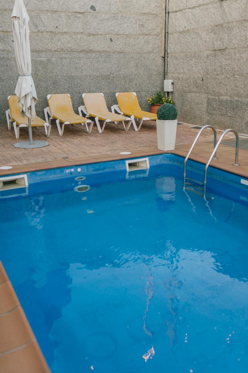 Hotel O Castro - Havuz