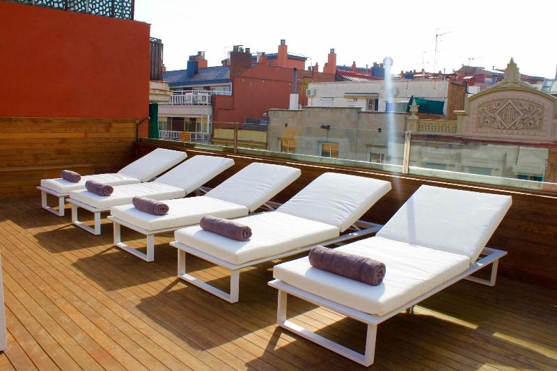 Hotel Well And Come - Teras