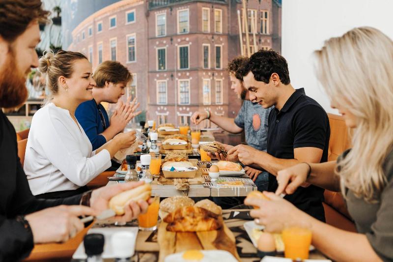 The Hague Teleport Hotel - Restoran