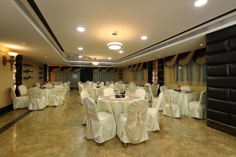 Royal Grand Suite Hotel - Restoran