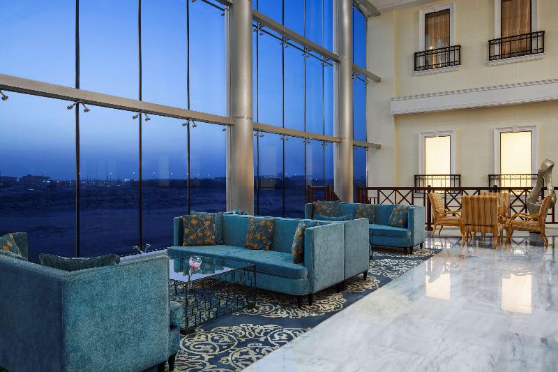 Kempinski Al Othman Hotel  Al Khobar - Bar
