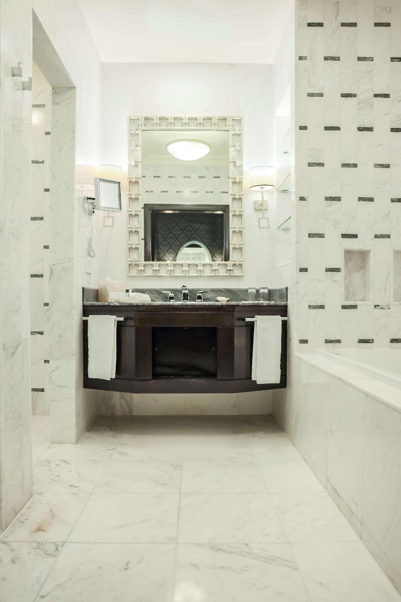 Kempinski Al Othman Hotel  Al Khobar - Oda
