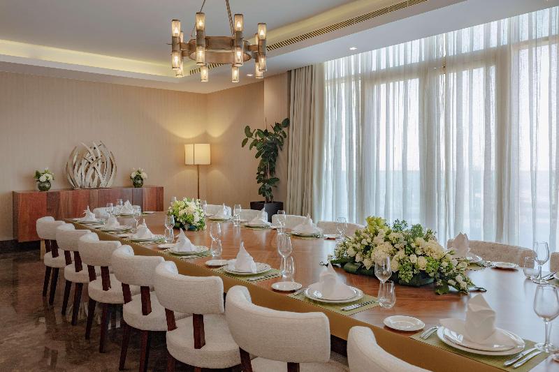 Kempinski Al Othman Hotel  Al Khobar - Oda