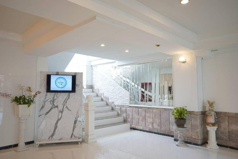 Baanchang Palace Hotel - Lobi