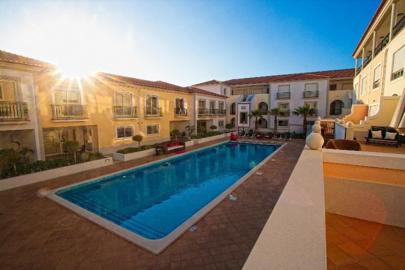 The Village - Praia D'El Rey Golf & Beach Resort - Havuz