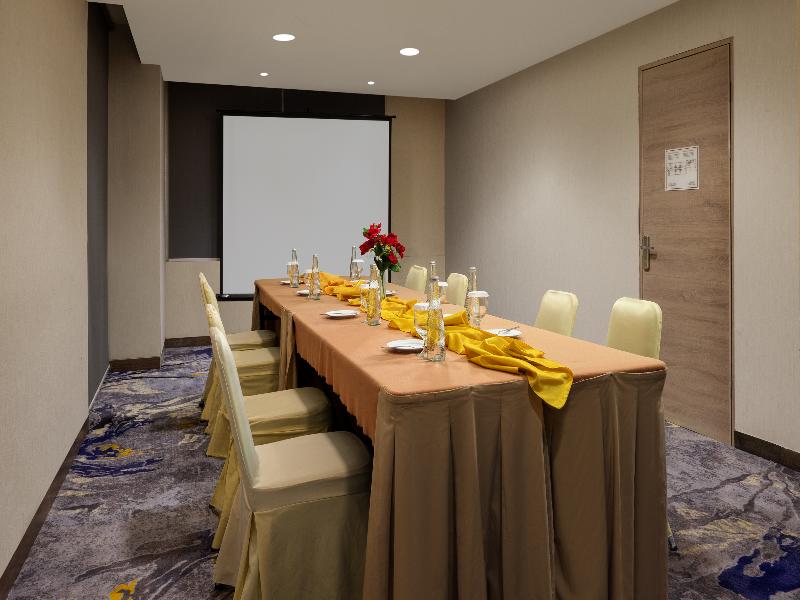 Amandaru Hotel Pekalongan - Toplantı