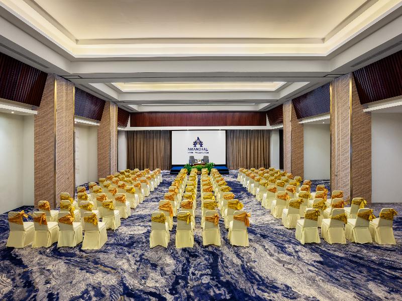 Amandaru Hotel Pekalongan - Toplantı