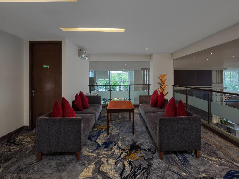 Amandaru Hotel Pekalongan - Teras
