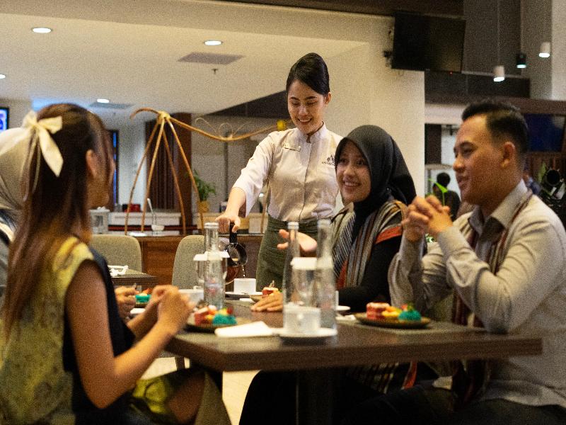 Amandaru Hotel Pekalongan - Teras