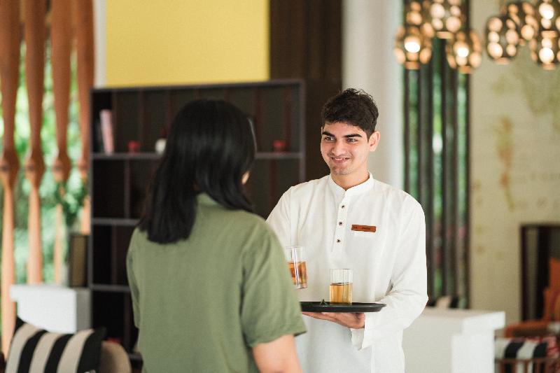 Mercure Maldives Kooddoo Resort - Lobi