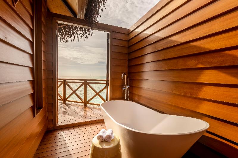 Mercure Maldives Kooddoo Resort - Oda