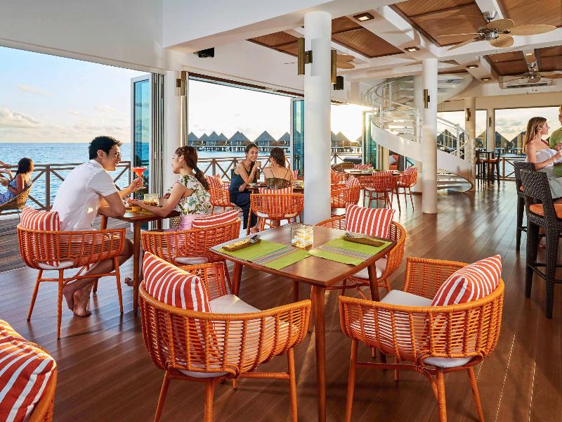 Mercure Maldives Kooddoo Resort - Restoran