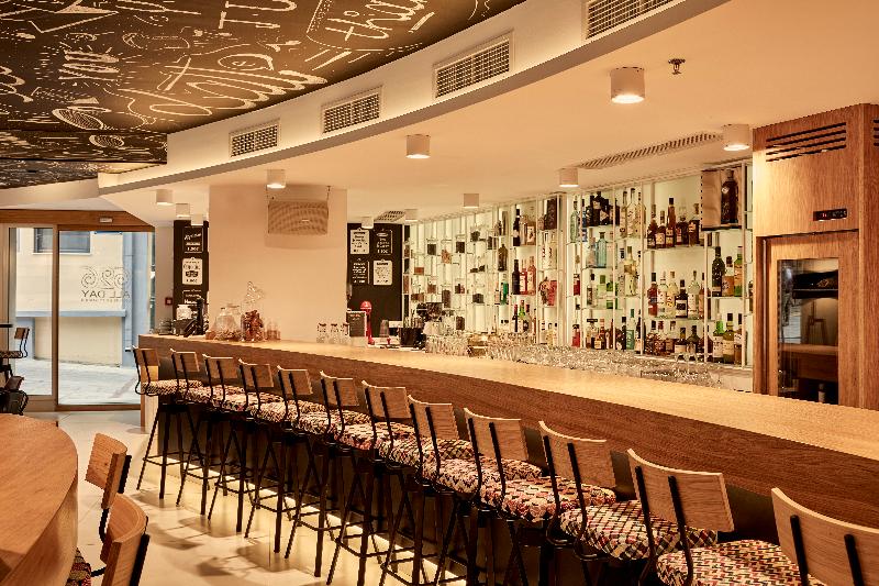 Olive Green Hotel - Bar