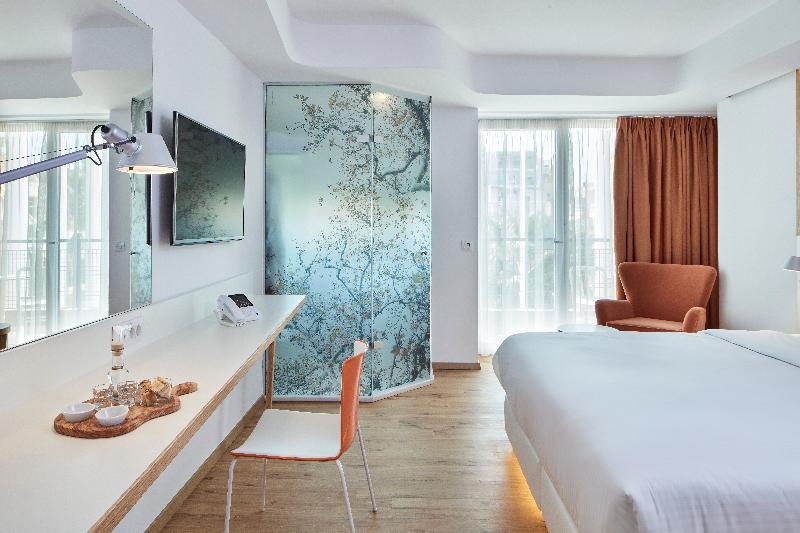 Olive Green Hotel - Oda