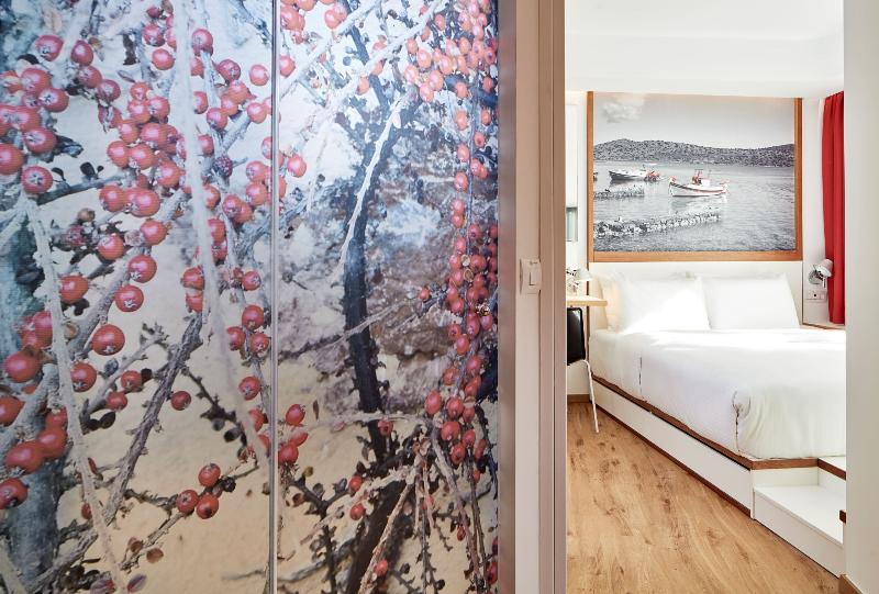 Olive Green Hotel - Oda