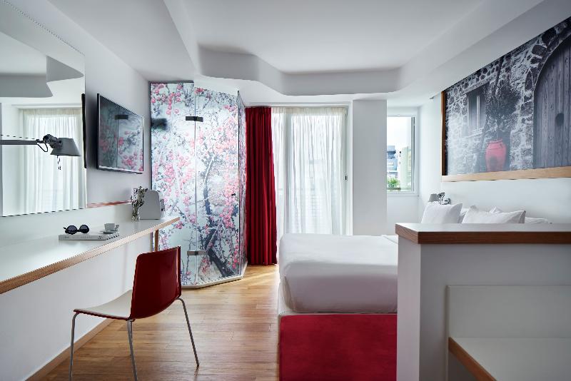 Olive Green Hotel - Oda