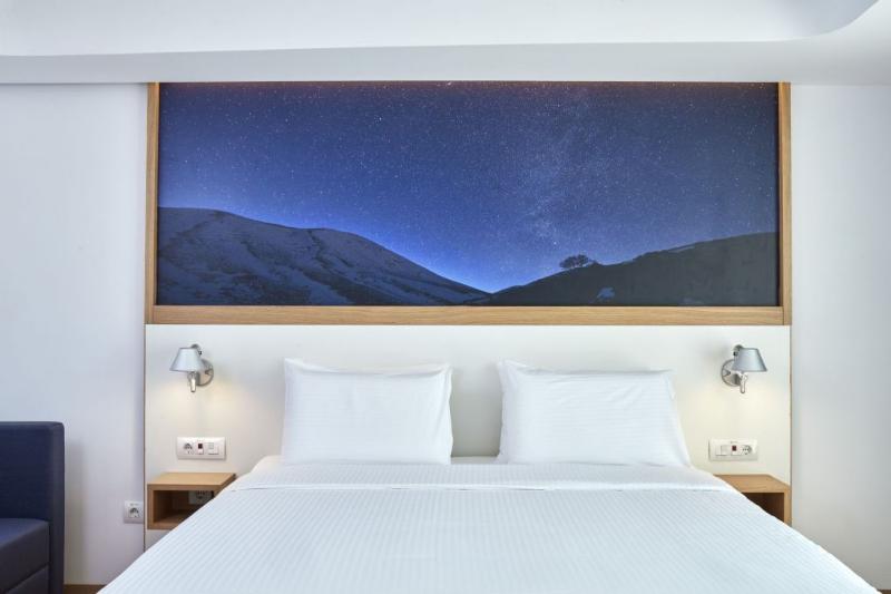 Olive Green Hotel - Oda