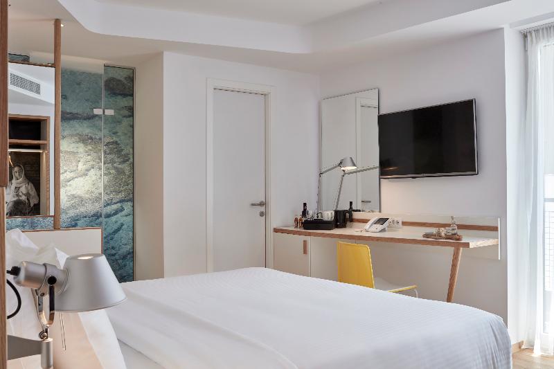 Olive Green Hotel - Oda