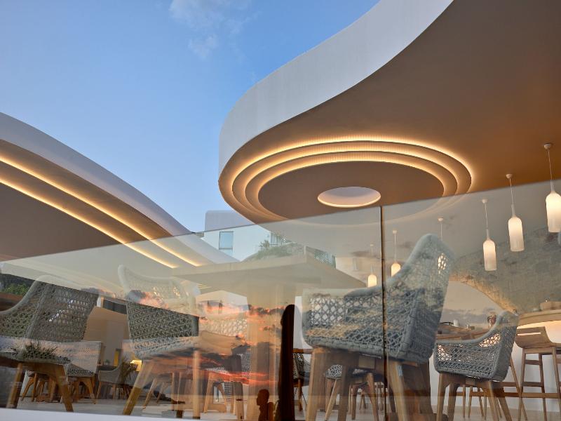 Anax Resort And Spa - Bar