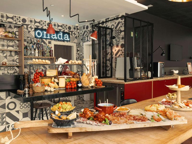 ibis Styles Barcelona City Bogatell - Bar