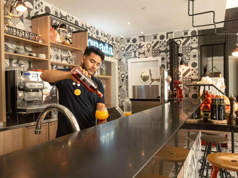 ibis Styles Barcelona City Bogatell - Bar