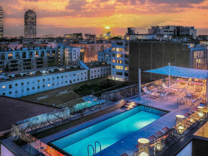 ibis Styles Barcelona City Bogatell - Havuz