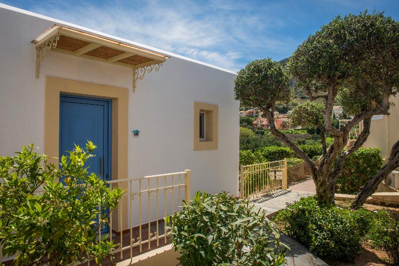 Lofos Apartments - Genel