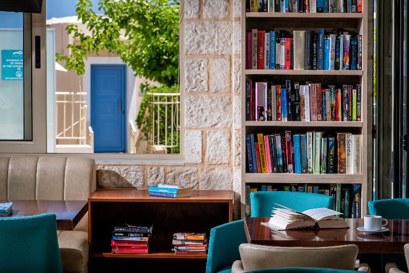Lofos Apartments - Teras