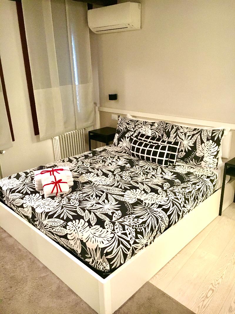 B&B Fortuny - Oda