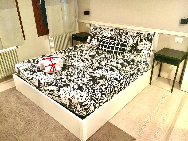 B&B Fortuny - Oda