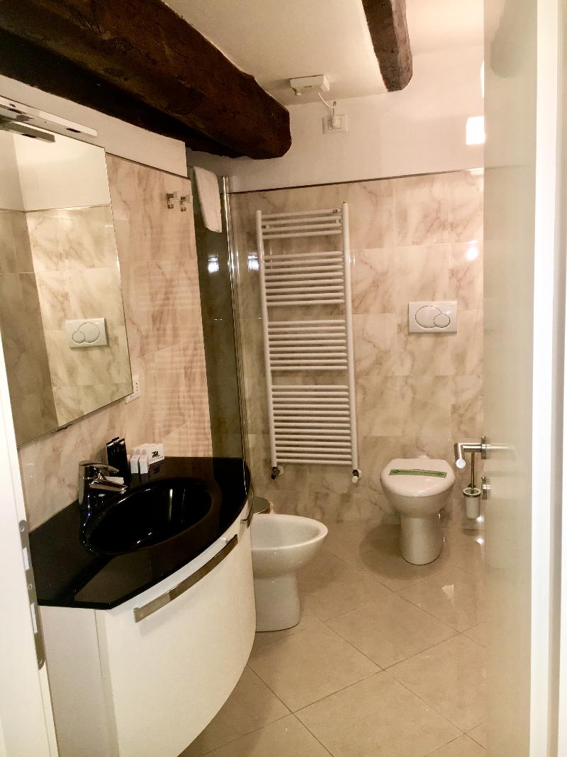 B&B Fortuny - Oda